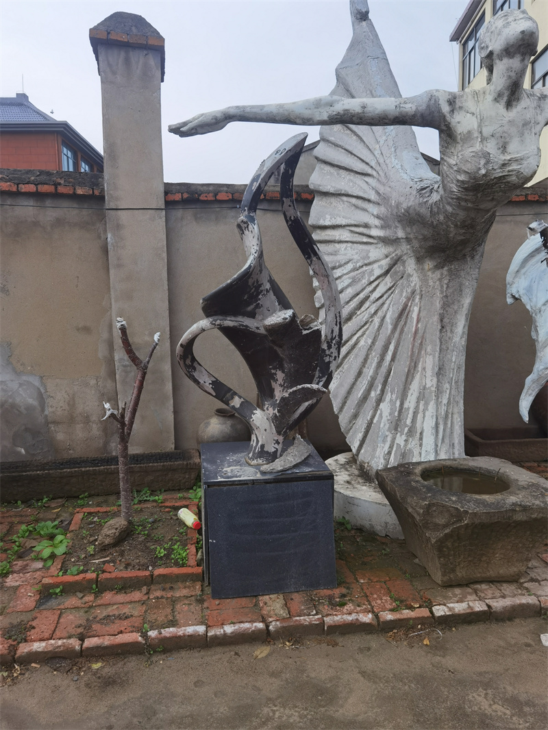 如何判斷鑄銅雕塑的藝術(shù)價(jià)值