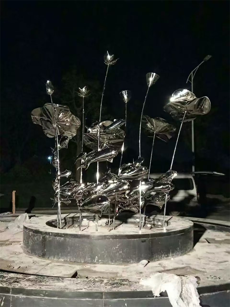 雕塑設(shè)計與文化背景的緊密聯(lián)系