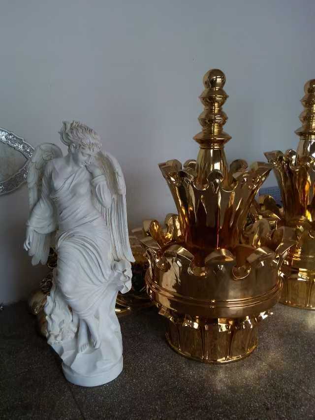 雕塑藝術(shù)中的象征手法運(yùn)用